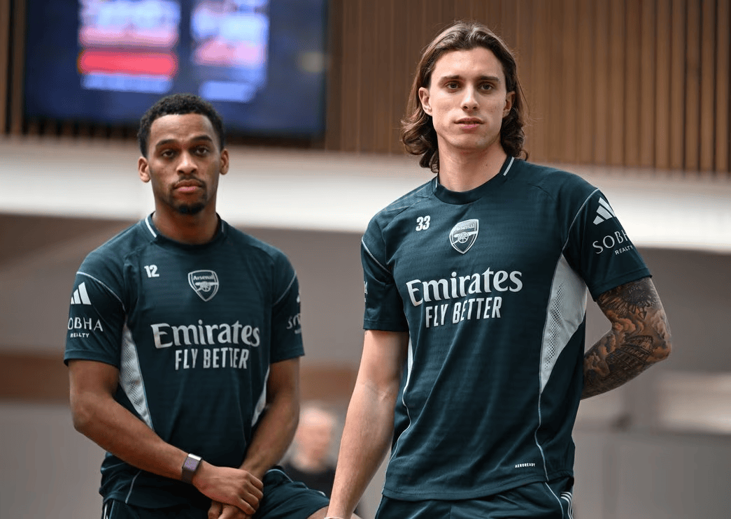 预测-包含冲刺阶段体能课后；阿斯顿维拉伤情更新备战亚冠；压力陡增；球队文化再被提及的词条-预测